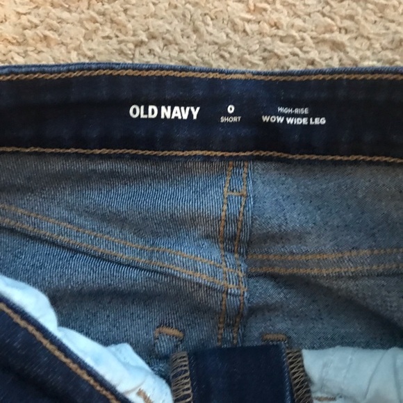 Old Navy Wow Wide Leg Jean 0 Short - Picture 4 of 10